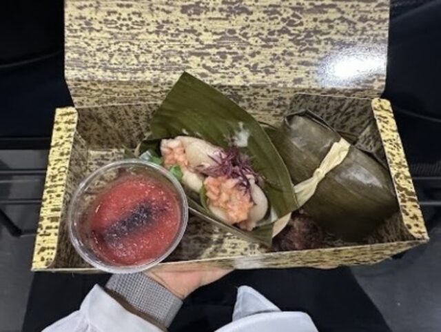 🇵🇪✨ Peruvian Superfoods Take the Spotlight in Tokyo
From the heart of the Amazon to the table of Japan — Camu Camu, Maca, and Sacha Inchi amazed guests at a special event hosted by the Embassy of Peru in Japan.

🍱 Guests enjoyed a bento made with Peruvian superfoods
🎓 Professors from top Japanese universities shared the science behind their health benefits
🌿 From sustainability to nutrition, Peru proves again that ancient traditions and modern health go hand in hand

Thank you to everyone who joined us in celebrating Peru’s rich biodiversity and functional foods!

#PeruvianSuperfoods #TastePeru #MadeInPeru #CamuCamu #MacaPower #SachaInchi #FoodScience #HealthyLiving #PeruJapan #PeruvianBento #SuperfoodEvent
